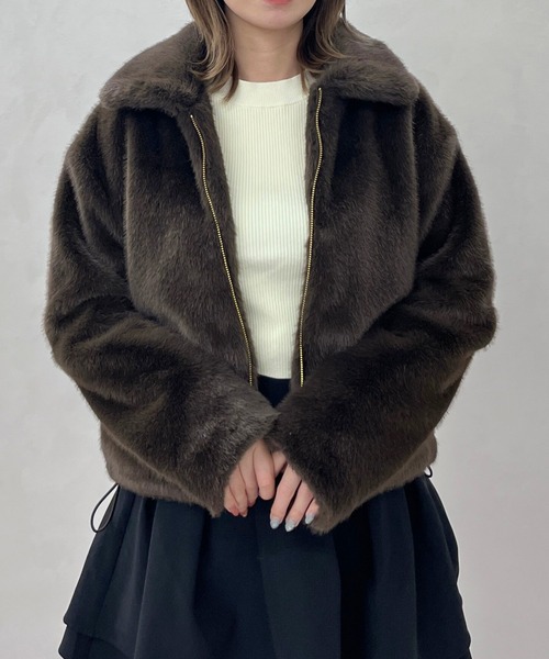 31 Sons de mode（トランテアン　ソン　ドゥ　モード）の「2025秋冬新作 フェイクファーショートブルゾン（ブルゾン・レディース・グレイッシュベージュ/アイボリー/ブラウン・S/M）」の15枚目の写真