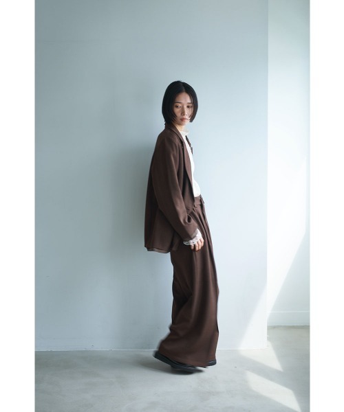 marjour(マージュール)の「OVER BROWN DOUBLE JACKET(テーラードジャケット・レディース・ブラウン・M)」の20枚目の写真