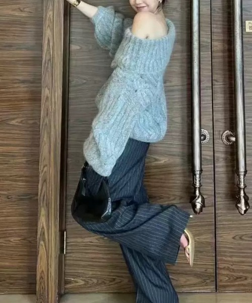 ampm（エーエムピーエム）の「オフショルダーケーブルニットプルオーバー（ニット/セーター・レディース・グレー・S/M/L）」の11枚目の写真