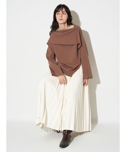 ELENDEEK（エレンディーク）の「アシンメトリーラッフルニット（ニット/セーター・レディース・ブラック/ブラウン/オフホワイト・FREE）」の18枚目の写真