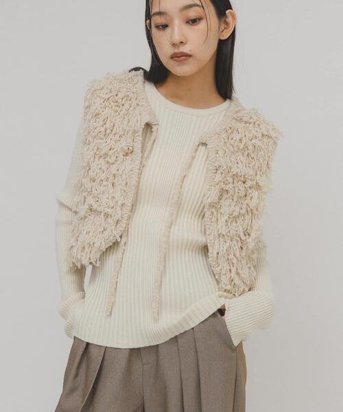 KBF（ケイビーエフ）の「illi　ランダムRIBクルーネックニット（ニット/セーター・レディース・ブルー系その他/レッド系その他/グレー系その他/ホワイト系その他・ONE）」の11枚目の写真