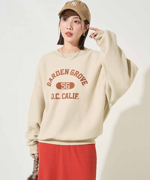 FREAK'S STORE(フリークスストア)の「限定展開 リバーシブル カレッジ プリント スウェット(スウェット・レディース・ライトグレー/ネイビー/ナチュラル/スミクロ・フリ-)」の5枚目の写真