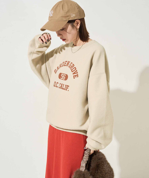FREAK'S STORE(フリークスストア)の「限定展開 リバーシブル カレッジ プリント スウェット(スウェット・レディース・ライトグレー/ネイビー/ナチュラル/スミクロ・フリ-)」の6枚目の写真