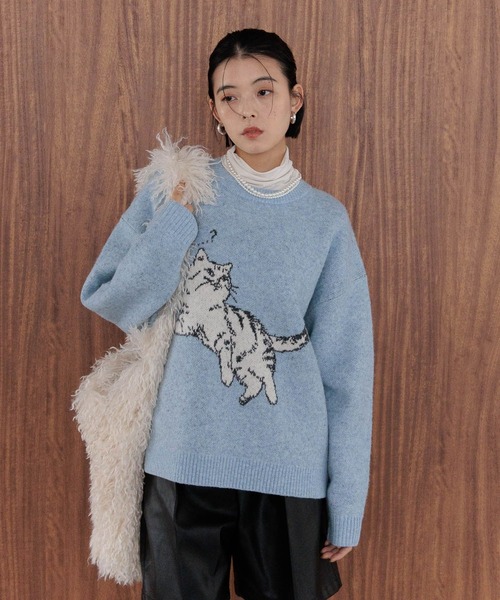 BAYFLOW（ベイフロー）の「ネコニットプルオーバー（ニット/セーター・レディース・ライトブルー/レッド/ライトグレー・FREE）」の7枚目の写真