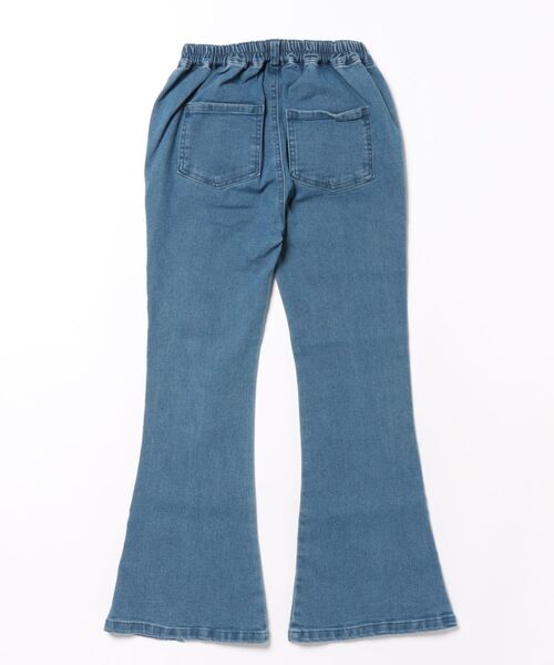 coca（coca）（コカ）の「キッズ　デニム刺繍フレアパンツ（デニムパンツ・キッズ・ブラック/ブルー・150/130/120/140）」の22枚目の写真