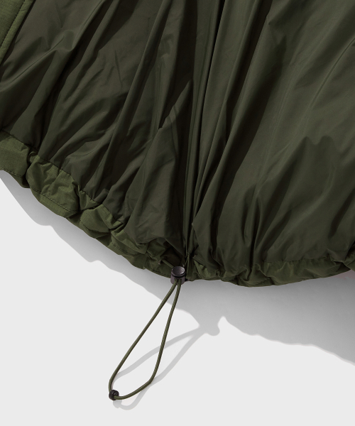 OUTSTANDING(アウトスタンディング)の「MA-1 FLIGHT DOWN PARKA_OLIVE(ダウンジャケット/コート・メンズ・その他・SMALL/MEDIUM/LARGE)」の8枚目の写真