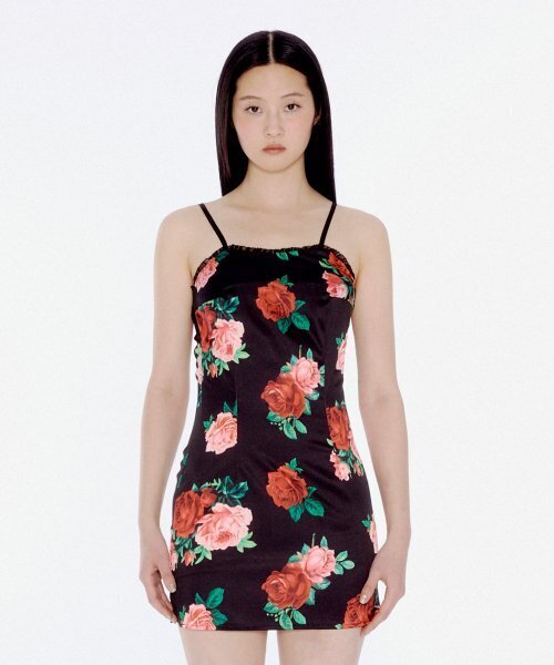 YOUHEE(ユヒ)の「SATIN FLOWER PATTERN DRESS BLACK(ワンピース・レディース・その他・MEDIUM/SMALL)」の1枚目の写真