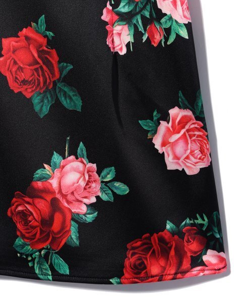 YOUHEE(ユヒ)の「SATIN FLOWER PATTERN DRESS BLACK(ワンピース・レディース・その他・MEDIUM/SMALL)」の7枚目の写真