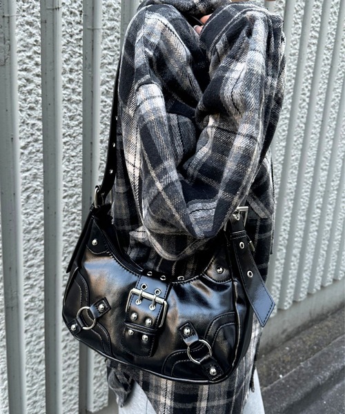 3.3 Field Trip （3.3フィールドトリップ）の「3.3 Field Trip／ベルトデザインBAG（ショルダーバッグ・レディース・ブラック・ONE SIZE）」の14枚目の写真