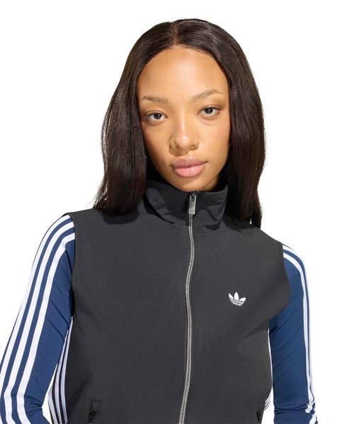 adidas(アディダス)の「adidas ADILENIUM 5.0 SLEEVELESS TRACK TOP / アディダス スリーブレス トラックトップ(その他アウター・レディース・ブラック・S/M/L)」の10枚目の写真