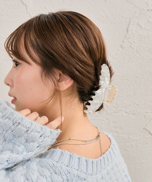 mystic（ミスティック）の「マーブルラウンドヘアクリップ（ブローチ/コサージュ・レディース・アイボリー/ブラウン・ONE SIZE）」の9枚目の写真