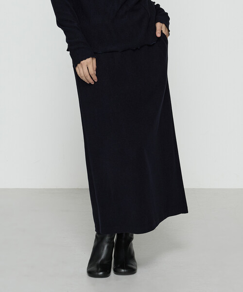 Gabardine K.T（ギャバジンケーティー）の「ニットコール タイトスカート（スカート・レディース・ブラック/グレー/ライトグレー/ネイビー・9号/7号）」の4枚目の写真