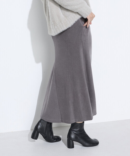 Gabardine K.T（ギャバジンケーティー）の「ニットコール タイトスカート（スカート・レディース・ブラック/グレー/ライトグレー/ネイビー・9号/7号）」の3枚目の写真