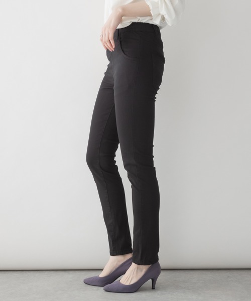 aity(アイティ)の「紐付きウエストゴムツイルパンツ スキニー 美シルエット ストレッチ(チノパンツ・レディース・ブラック/カーキ/ベージュ・M/L/LL/3L/4L)」の5枚目の写真