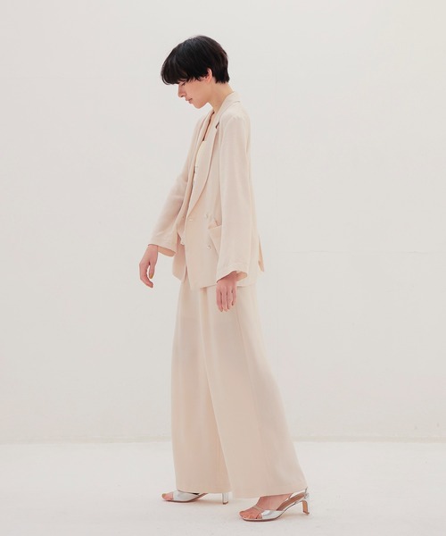 DRESSLAVE（ドレスレイブ）の「velvet satin relaxy jacket(ベルベットサテンリラクシージャケット)（テーラードジャケット・レディース・ブラック/ホワイト・38）」の9枚目の写真