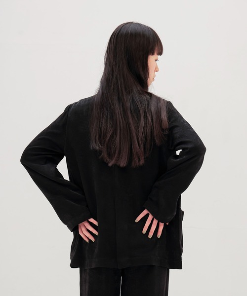 DRESSLAVE（ドレスレイブ）の「velvet satin relaxy jacket(ベルベットサテンリラクシージャケット)（テーラードジャケット・レディース・ブラック/ホワイト・38）」の13枚目の写真