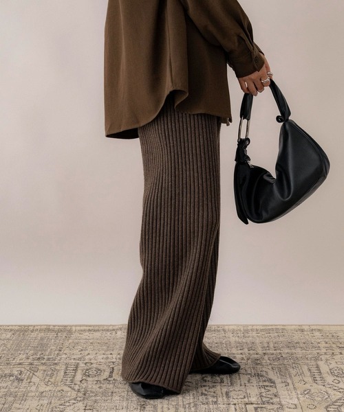 NOAHL(ノアル)の「【NOAHL】リブニットワイドパンツ(その他パンツ・レディース・ベージュ系/ブラウン・L/M)」の16枚目の写真