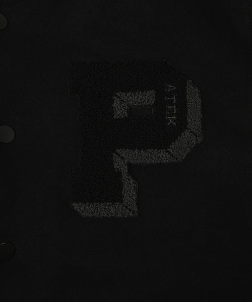 ADAM PATEK（アダムパテック）の「【ADAMPATEK/アダムパテック】leather sleeves varsity jacket ヴァーシティージャケット（スタジャン・メンズ・ブラック×ホワイト/ブラック×ブラック・1/2）」の4枚目の写真