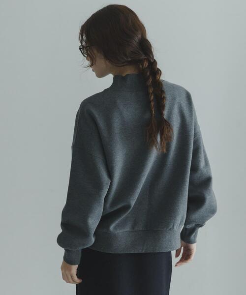 URBAN RESEARCH Sonny Label(アーバンリサーチサニーレーベル)の「『UR TECH』モックネックスウェット(スウェット・レディース・ホワイト系その他/ピンク/チャコールグレー・FREE)」の16枚目の写真