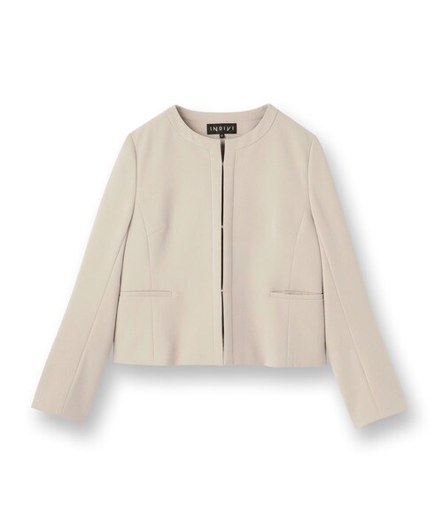 INDIVI（インディヴィ）の「【上品光沢／セレモニー／SETUP可能】切り替えデザインジャケット（ノーカラージャケット・レディース・ネイビー/ベージュ系5・38/36/19/40/15 /13/05）」の17枚目の写真
