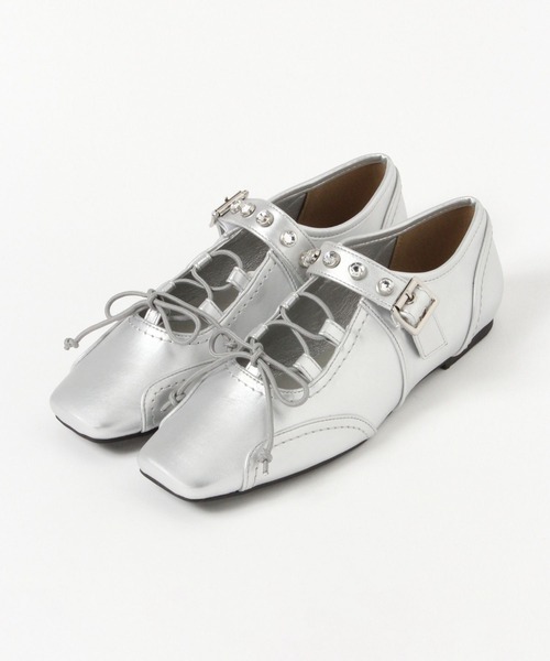 PAGEBOY(ページボーイ)の「【Casselini】レースアップスニーカー(スニーカー・レディース・ブラック/シルバー・MEDIUM/LARGE)」の2枚目の写真