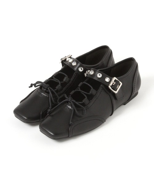 PAGEBOY(ページボーイ)の「【Casselini】レースアップスニーカー(スニーカー・レディース・ブラック/シルバー・MEDIUM/LARGE)」の1枚目の写真