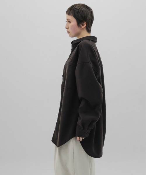 lit（リット）の「Brushed Over Shirt（シャツ/ブラウス・レディース・キナリ/ダークブラウン・FREE）」の16枚目の写真