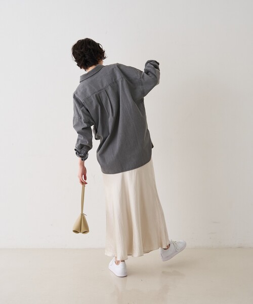 YAHKI(ヤーキ)の「【YAHKI/ヤーキ】SHRINK W FACE変形ショルダーバッグ(ショルダーバッグ・レディース・ブラック/ライトベージュ・フリー)」の14枚目の写真