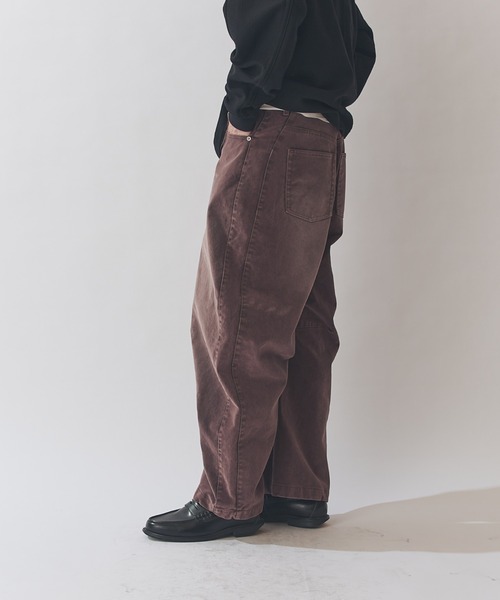 Lui's（ルイス）の「フロッキーカーブデニムパンツ（デニムパンツ・メンズ・ブラウン/ブラック・S/M）」の12枚目の写真