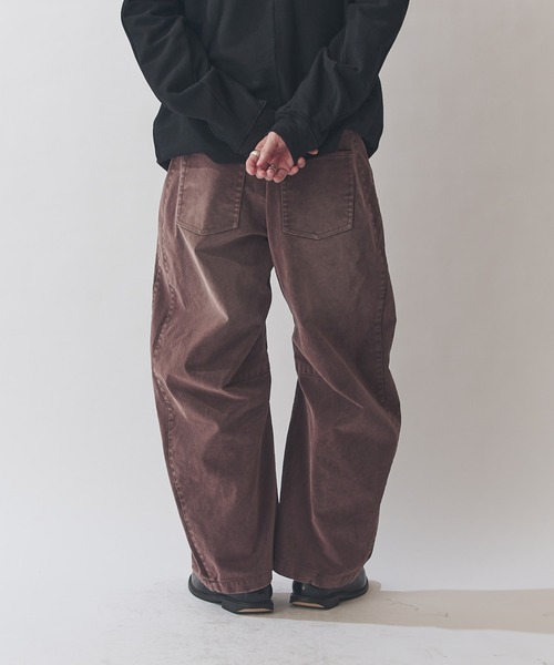 Lui's（ルイス）の「フロッキーカーブデニムパンツ（デニムパンツ・メンズ・ブラウン/ブラック・S/M）」の13枚目の写真