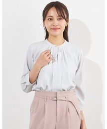 SUIT SELECT（スーツセレクト）の「【おうちで洗えるストレッチ】【7分袖】フロントメタルボタンキーネック（シャツ/ブラウス）」