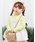 BABYBLEE�i�x�C�r�[�u���[�j�́uE17102 �u���i�b�v�W���K�o�b�O�i���b�Z���W���[�o�b�O�j�v�b���̑�