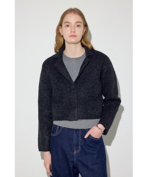 AZUL by moussy（アズールバイマウジー）の「【身長/骨格別着用画像あり】ニットジャケット　秋服　冬服（テーラードジャケット・レディース・ブラック/ブラウン・FREE）」の4枚目の写真