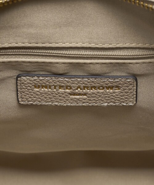 UNITED ARROWS（ユナイテッドアローズ）の「サイドバックル ワンショルダー バッグ（ショルダーバッグ・レディース・ベージュ/ブラック・FREE）」の16枚目の写真