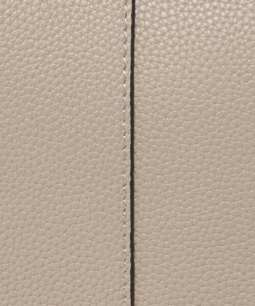 UNITED ARROWS（ユナイテッドアローズ）の「サイドバックル ワンショルダー バッグ（ショルダーバッグ・レディース・ベージュ/ブラック・FREE）」の19枚目の写真