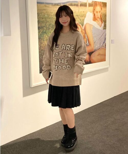 LMR（エルエムアール）の「レタリングジャガードプルオーバーニット BEIGE（ニット/セーター・レディース・ベージュ・L/M）」の7枚目の写真