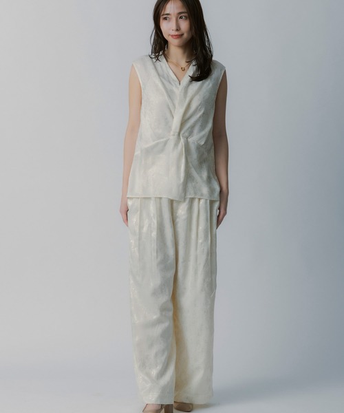 AJUGA.（アジュガ）の「箔プリントタックパンツ（その他パンツ・レディース・ライトイエロー・FREE）」の10枚目の写真