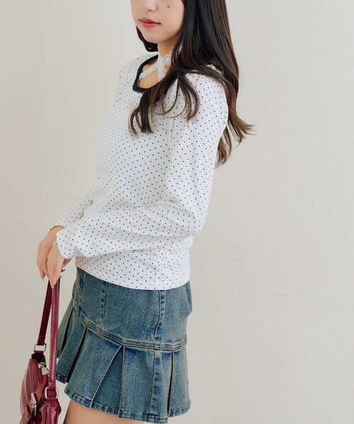 continuer de NICE CLAUP(コンティニューデナイスクラップ)の「【ガーリー好きにオススメ】マルチWAYレーステレコインナー(Tシャツ/カットソー・レディース・ドット/アイボリー/ブラック/その他12・FREE)」の7枚目の写真
