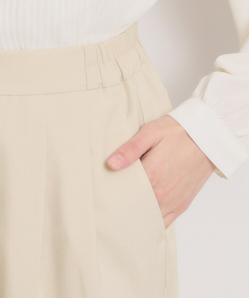 ITS'DEMO（イッツデモ）の「【洗濯機OK／イージーケア】ツイルストレッチテーパードパンツ（その他パンツ・レディース・ナチュラル/ブラック・40/38）」の21枚目の写真