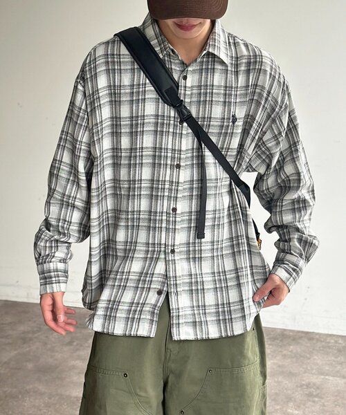 U.S. POLO ASSN.（ユーエスポロアッスン）の「【U.S. POLO ASSN.】チェックビエラシャツ（シャツ/ブラウス・レディース・アイボリー/サックスブルー/グリーン/ブラウン・LARGE/MEDIUM）」の2枚目の写真