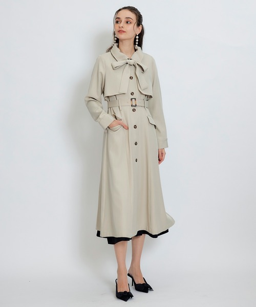 REDYAZEL（レディアゼル）の「2WAYレイヤードライクリボントレンチコート（トレンチコート・レディース・ベージュ/サックスブルー/オフホワイト・MEDIUM/SMALL）」の20枚目の写真