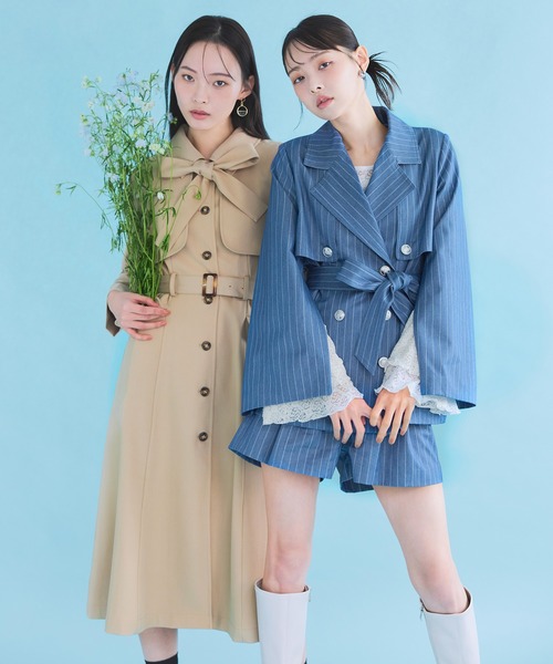 REDYAZEL（レディアゼル）の「2WAYレイヤードライクリボントレンチコート（トレンチコート・レディース・ベージュ/サックスブルー/オフホワイト・MEDIUM/SMALL）」の7枚目の写真