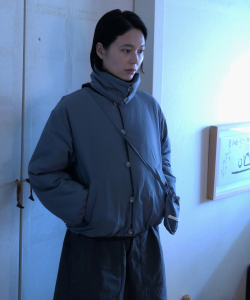 CHAMASPORTSLAB(チャマ スポーツラボ)の「CSL_Ongi Puffer Jacket_Blue(ダウンジャケット/コート・レディース・ブルー・FREE)」の7枚目の写真