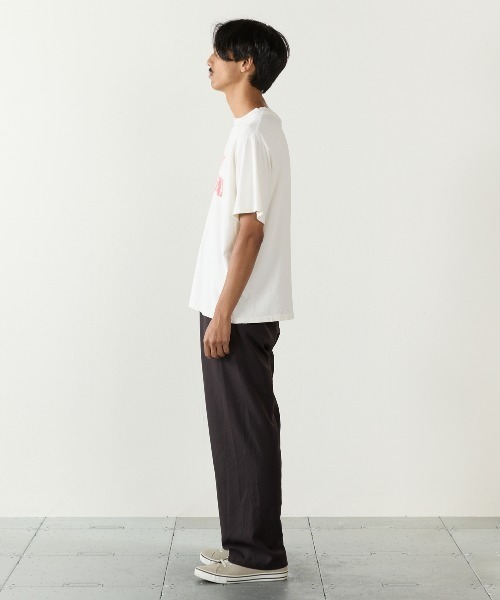 REMI RELIEF（レミレリーフ）の「REMI RELIEF/レミレリーフ SP加工 New Fit-T(FAST SATURDAY) 天竺 ヴィンテージTシャツ 2026年春夏（Tシャツ/カットソー・メンズ・オフホワイト/ブラック・M/L/XL）」の4枚目の写真