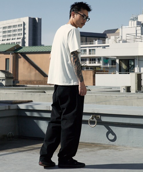 REMI RELIEF（レミレリーフ）の「REMI RELIEF/レミレリーフ SP加工 New Fit-T(FAST SATURDAY) 天竺 ヴィンテージTシャツ 2026年春夏（Tシャツ/カットソー・メンズ・オフホワイト/ブラック・M/L/XL）」の11枚目の写真