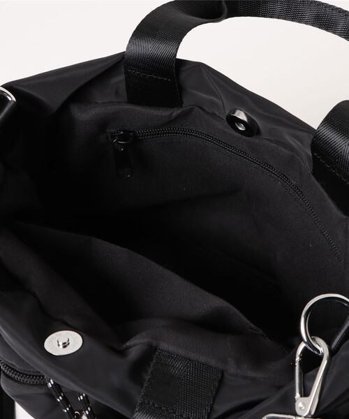 TONE SELECT GOODS(トーンセレクトグッズ)の「LESRIRE / ナイロン ドローストリング 2WAY ミニショルダーバッグ 巾着バッグ 軽量 コンパクト L9232(ショルダーバッグ・レディース・ブラック/グレー/ベージュ・FREE)」の15枚目の写真