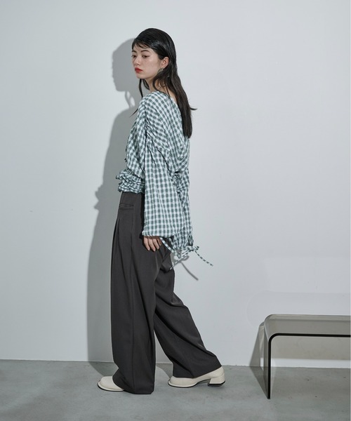THE YOn(ザヨン)の「2WAYビスチェセットギンガムチェックブラウス(シャツ/ブラウス・レディース・ブラック/セージグリーン/ブラウン・FREE)」の10枚目の写真