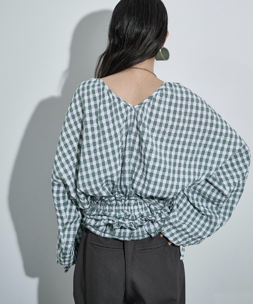 THE YOn(ザヨン)の「2WAYビスチェセットギンガムチェックブラウス(シャツ/ブラウス・レディース・ブラック/セージグリーン/ブラウン・FREE)」の6枚目の写真