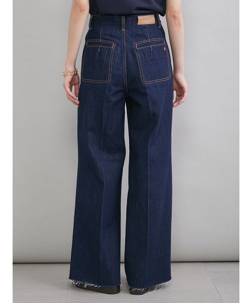 Mila Owen（ミラオーウェン）の「玉縁ポケットセミフレアデニムパンツ（デニムパンツ・レディース・ライトブルー/インディゴブルー/ベージュ・00/2/1/0）」の8枚目の写真