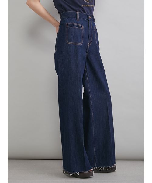 Mila Owen（ミラオーウェン）の「玉縁ポケットセミフレアデニムパンツ（デニムパンツ・レディース・ライトブルー/インディゴブルー/ベージュ・00/2/1/0）」の13枚目の写真